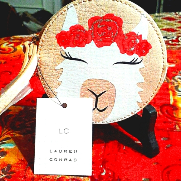 LC Lauren Conrad Handbags - GIFT TO A CUSTOMER/wristlet.